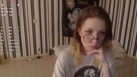 Snapshot of _hanna_moon_ chatting on September 12, 12:23 pm Hannaolotl online show from September 12, 12:23 pm