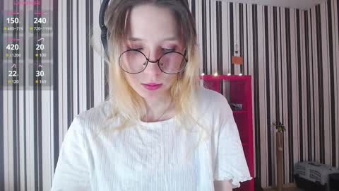 Snapshot of _hanna_moon_ chatting on January 22, 9:24 am Hannaolotl online show from January 22, 9:24 am