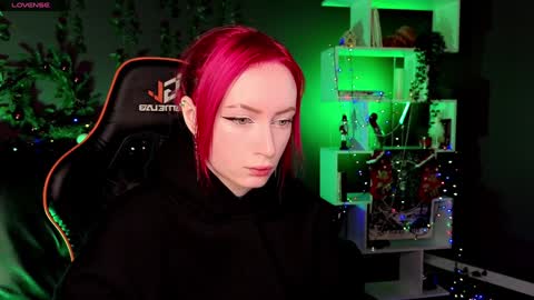 Helen Carter 3  Next stream   2330 MSC online show from December 25, 8:50 pm