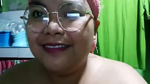 Snapshot of _hershey003 chatting on October 15, 1:46 pm _hershey003 online show from October 15, 1:46 pm