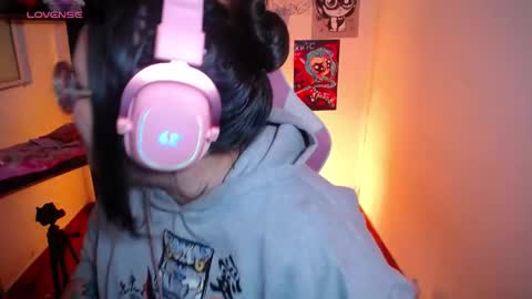 _jaaade_p_ online show from December 18, 3:00 am