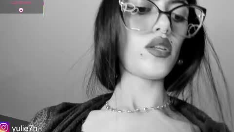  ...  online show from February 9, 9:28 pm