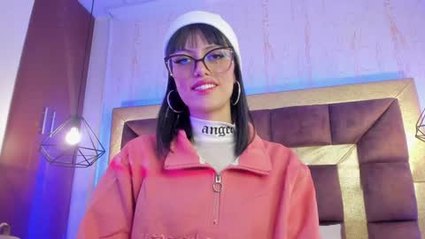 Snapshot of _jessy_moon_ chatting on December 10, 9:22 pm ... online show from December 10, 9:22 pm
