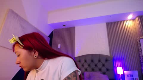 Mia online show from January 16, 12:53 pm