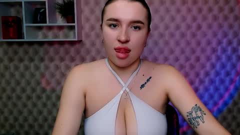 Jolia online show from December 5, 9:21 am