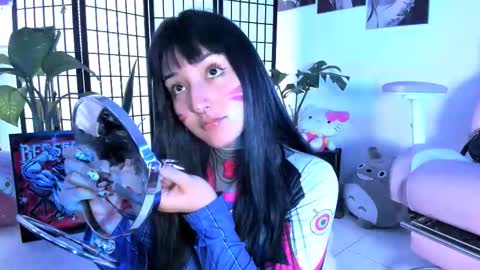 Snapshot of _julyana_ chatting on October 22, 5:18 pm JULIANA online show from October 22, 5:18 pm