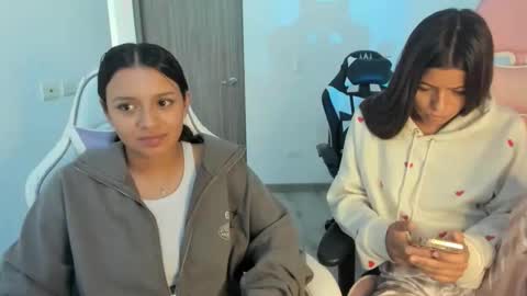 khloe sweet online show from January 8, 12:20 pm