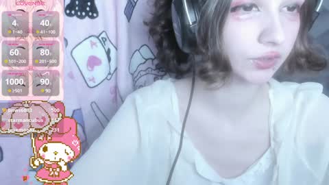  kuro  online show from December 9, 4:26 pm