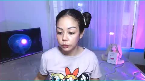  Lenny  online show from April 15, 10:32 pm