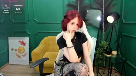 _l_o_r_r_y_ online show from November 6, 1:50 pm