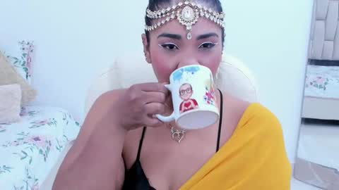 Snapshot of _lakshmi_hotx chatting on September 17, 8:18 pm NAILHA SAJANI online show from September 17, 8:18 pm