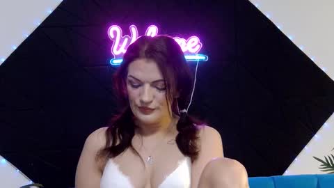 Lisa online show from February 13, 4:25 am