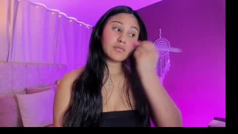 Ivy 3 online show from January 9, 7:07 pm