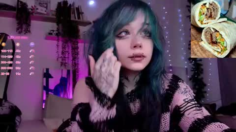 Lolly online show from January 6, 9:35 am