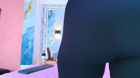 Lorrayne online show from January 16, 12:12 pm