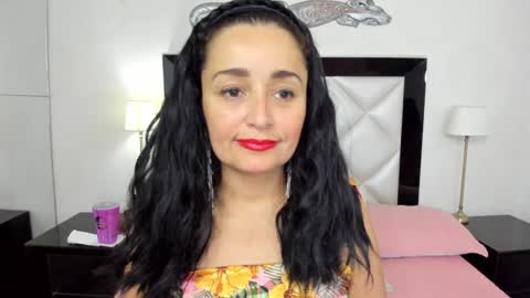 Snapshot of _luna__sweet_ chatting on January 16, 3:34 am luna sweet online show from January 16, 3:34 am