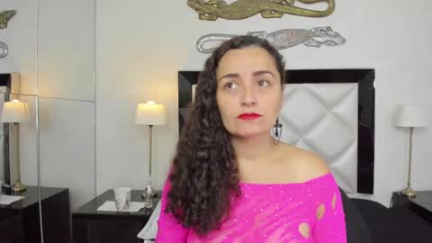 Snapshot of _luna__sweet_ chatting on March 8, 3:59 am luna sweet online show from March 8, 3:59 am