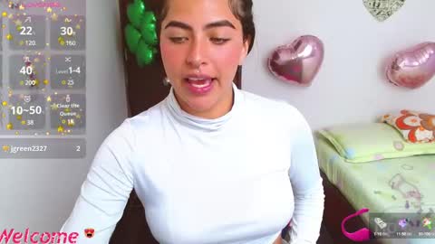 Snapshot of _luna_torres chatting on December 13, 9:09 pm luna torres online show from December 13, 9:09 pm