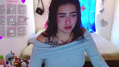 Snapshot of _luna_torres chatting on September 21, 5:22 pm luna torres online show from September 21, 5:22 pm