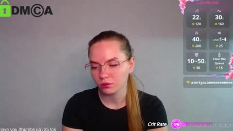 Snapshot of _lysafeta_ chatting on December 4, 5:27 am Welcome guys  Pleasure to see you all here  My name is Lysafeta and MichaelaTip menu is active Private is open  online show from December 4, 5:27 am