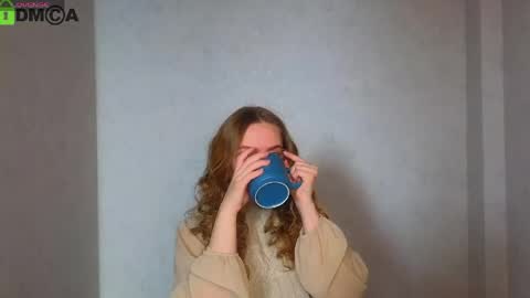 Welcome guys  Pleasure to see you all here  My name is Lysafeta and MichaelaTip menu is active Private is open  online show from February 26, 6:34 am