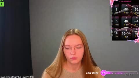 Snapshot of _lysafeta_ chatting on September 25, 5:50 am Welcome guys  Pleasure to see you all here  My name is Lysafeta and MichaelaTip menu is active Private is open  online show from September 25, 5:50 am