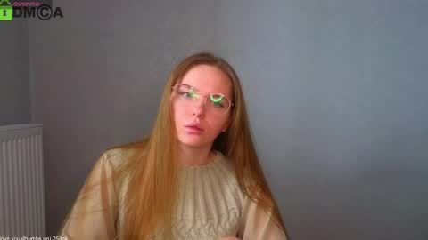 Snapshot of _lysafeta_ chatting on February 26, 10:05 am Welcome guys  Pleasure to see you all here  My name is Lysafeta and MichaelaTip menu is active Private is open  online show from February 26, 10:05 am