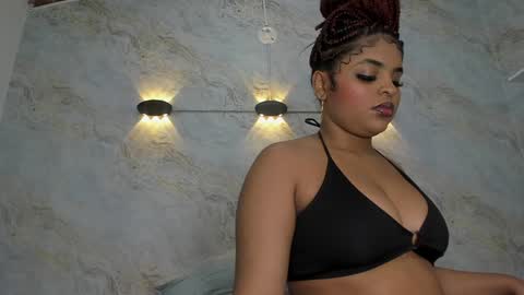 Snapshot of _maddy_miller chatting on December 20, 12:05 pm Maddy online show from December 20, 12:05 pm