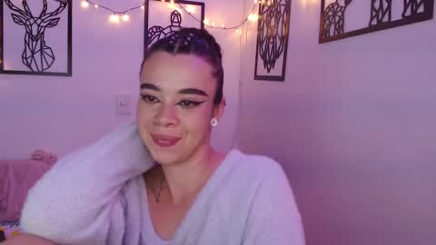 Snapshot of _marcela_wi chatting on February 8, 1:00 am Marce  online show from February 8, 1:00 am