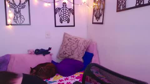 Snapshot of _marcela_wi chatting on February 17, 12:16 pm Marce  online show from February 17, 12:16 pm