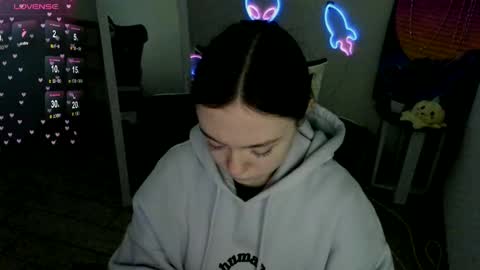 Snapshot of _margoqueen_ chatting on February 21, 7:12 am Margo online show from February 21, 7:12 am