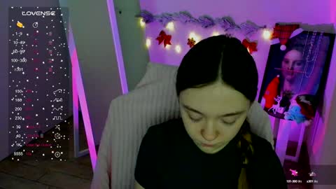 Snapshot of _margoqueen_ chatting on December 13, 7:26 am Margo online show from December 13, 7:26 am