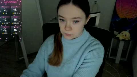 Snapshot of _margoqueen_ chatting on February 18, 6:59 am Margo online show from February 18, 6:59 am