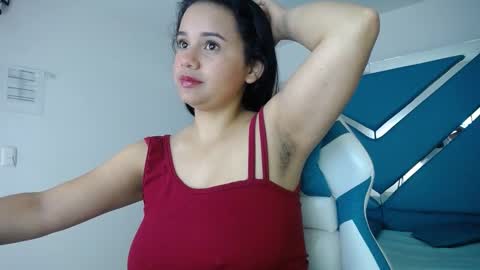 Mia  online show from December 20, 2:49 pm