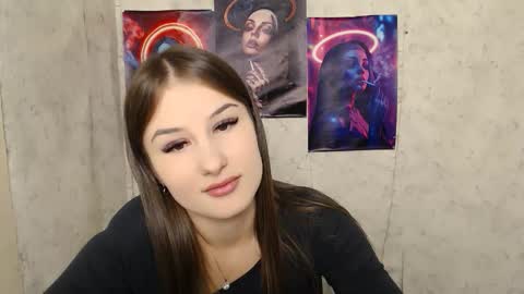 Snapshot of _miaangel_ chatting on October 5, 1:49 pm Mia online show from October 5, 1:49 pm