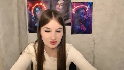 Snapshot of _miaangel_ chatting on September 18, 1:31 pm Mia online show from September 18, 1:31 pm