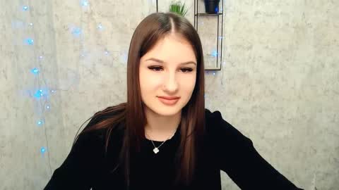 Snapshot of _miaangel_ chatting on February 22, 2:59 pm Mia online show from February 22, 2:59 pm