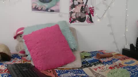 _mindy_moon online show from March 13, 8:32 pm