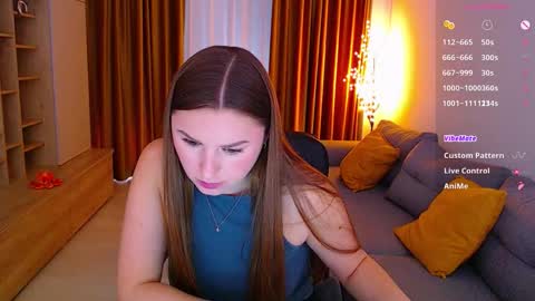 Mia online show from February 27, 10:15 am