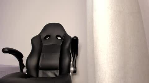 _molly_rosse_ online show from May 11, 11:56 am