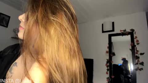     liaaa 4u online show from January 16, 1:06 am