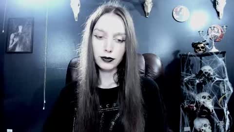 _naamah online show from September 17, 7:01 pm