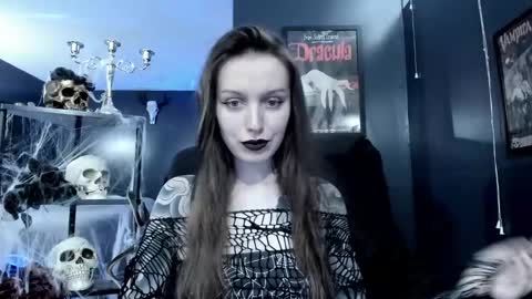 _naamah online show from December 25, 7:13 pm