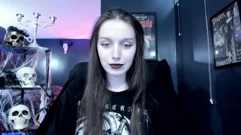 _naamah online show from December 17, 5:15 pm