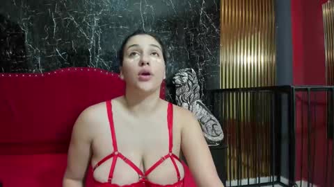 NicoleSweet online show from January 18, 7:32 pm