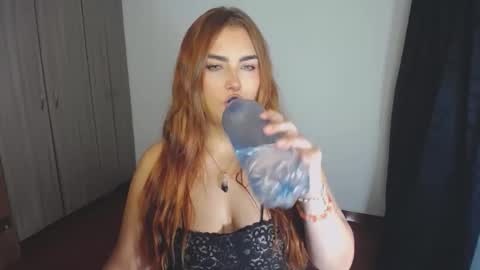 Nina  online show from January 14, 5:23 pm