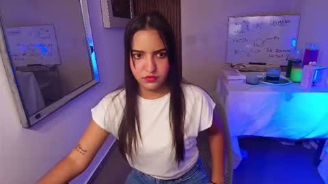 Olivia online show from January 9, 11:25 am