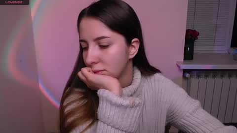 Olivia online show from December 18, 1:38 pm