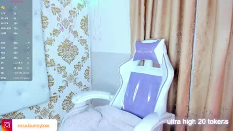 pinki online show from May 6, 2:37 am
