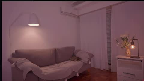 Eva online show from June 2, 11:06 pm